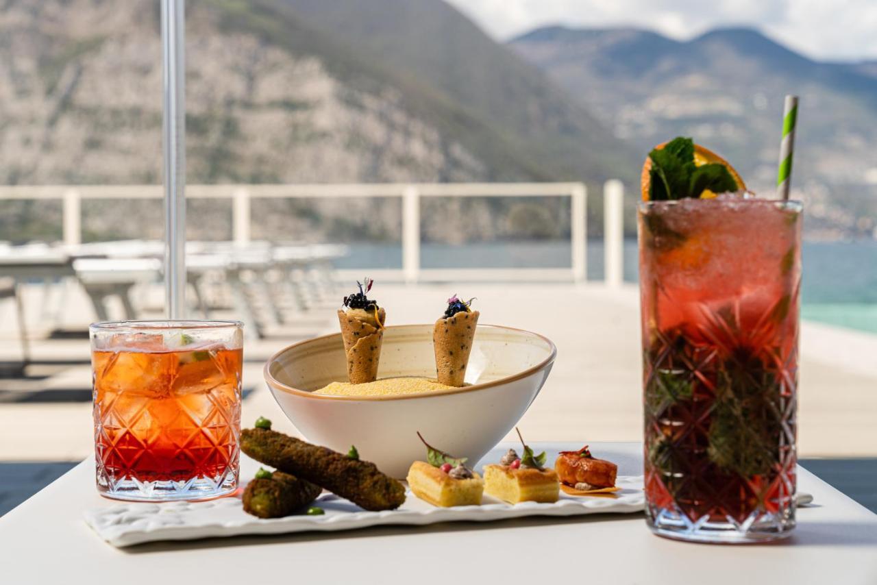 Araba Fenice Hotel Iseo Exterior photo