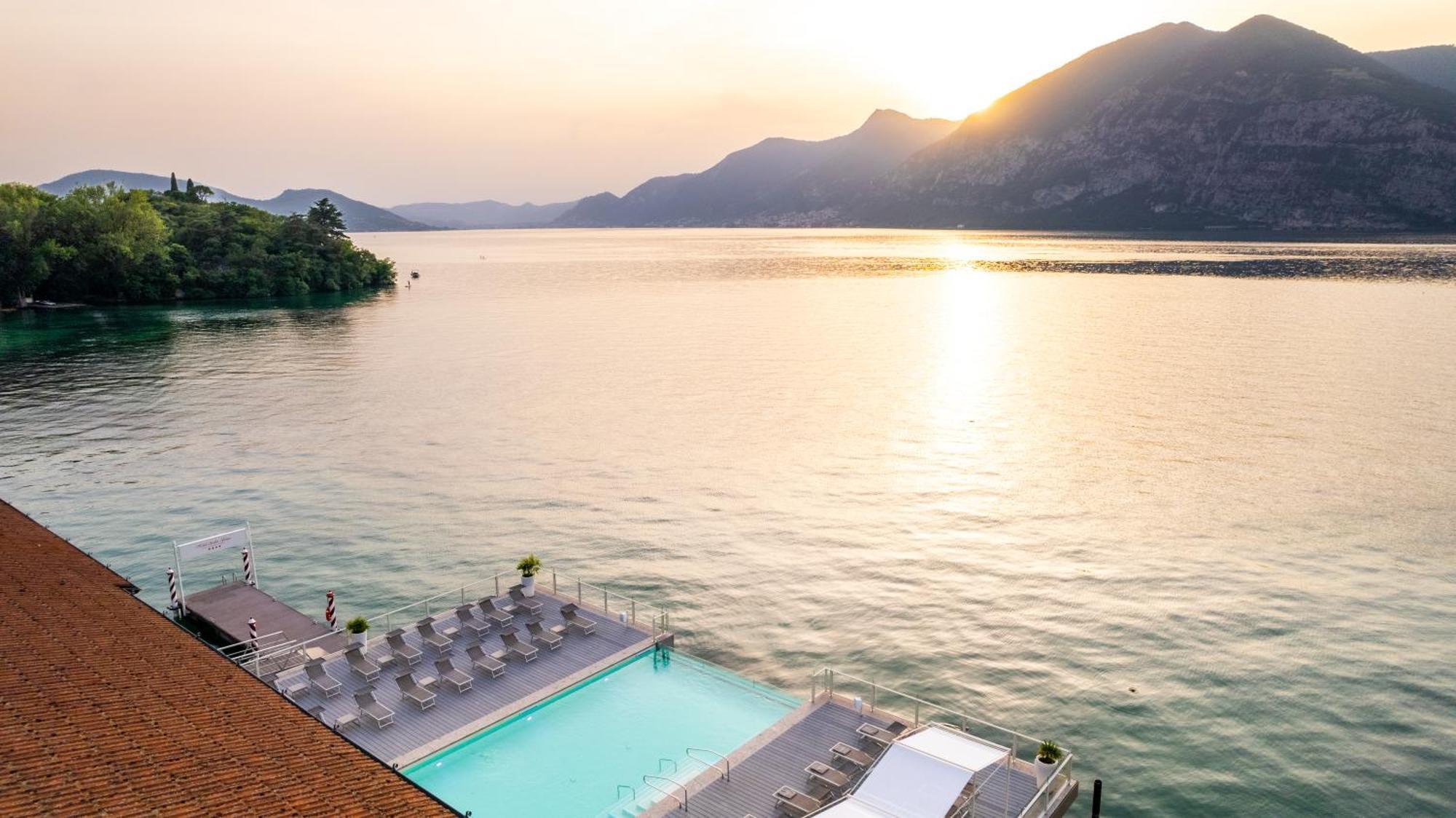 Araba Fenice Hotel Iseo Exterior photo