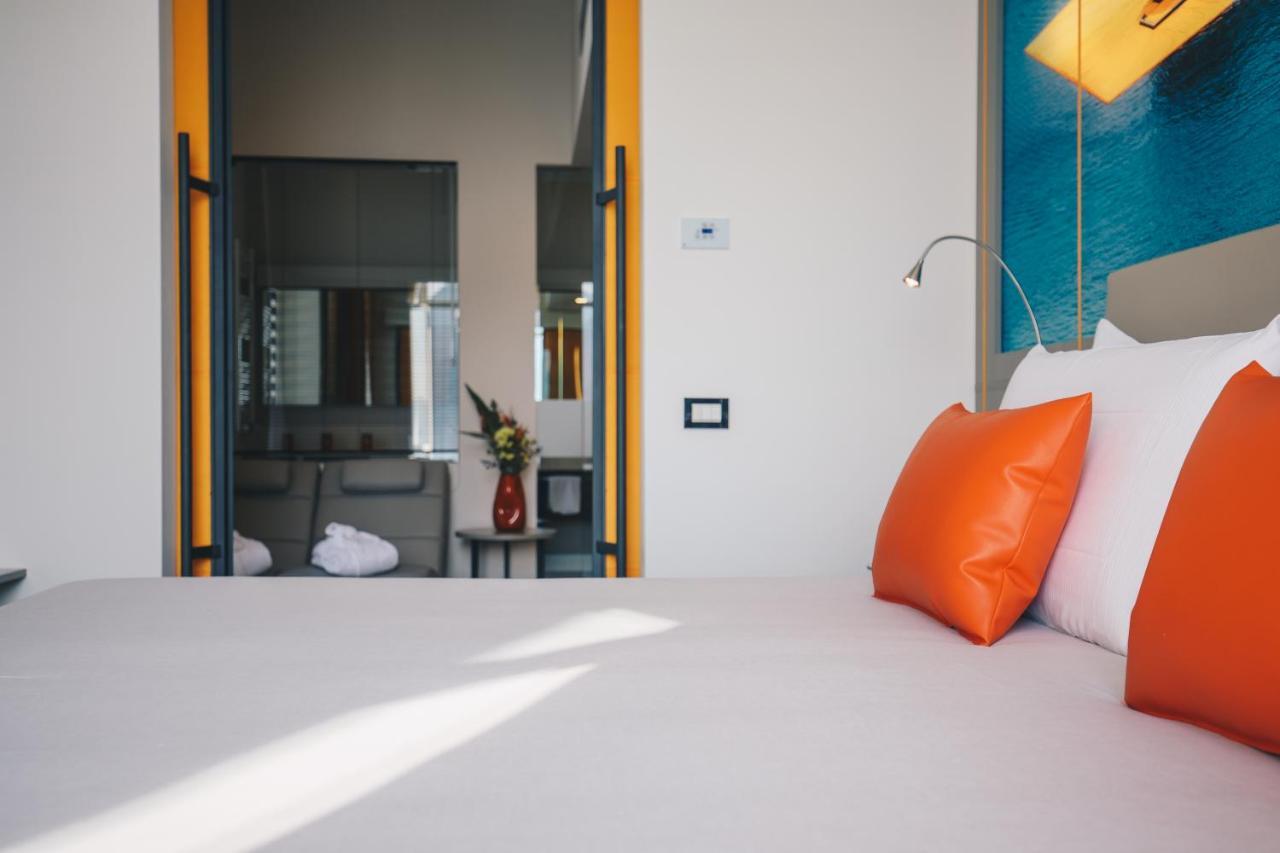 Araba Fenice Hotel Iseo Exterior photo
