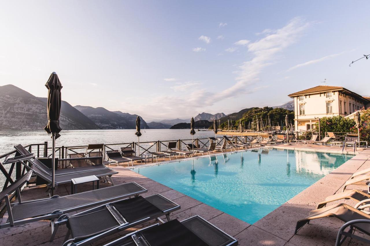 Araba Fenice Hotel Iseo Exterior photo